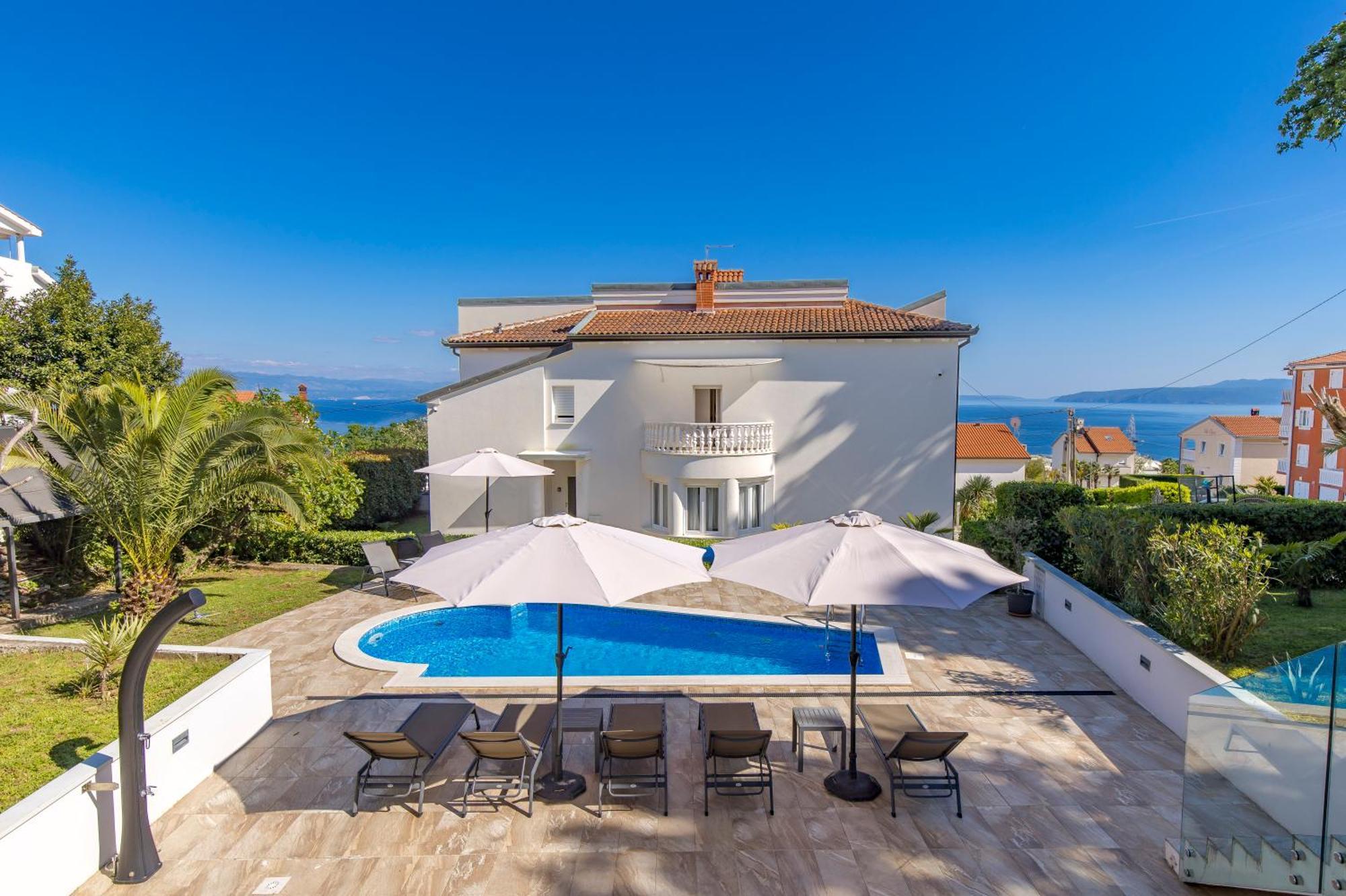 Villa Garden Apartment With Pool Opatija Ngoại thất bức ảnh