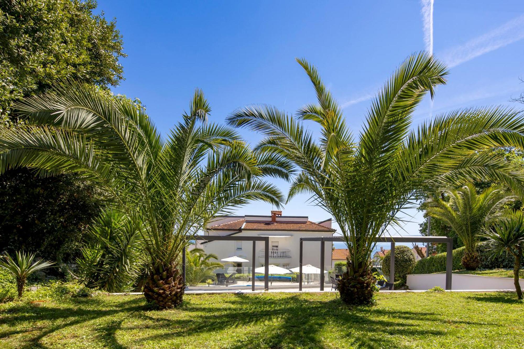 Villa Garden Apartment With Pool Opatija Ngoại thất bức ảnh