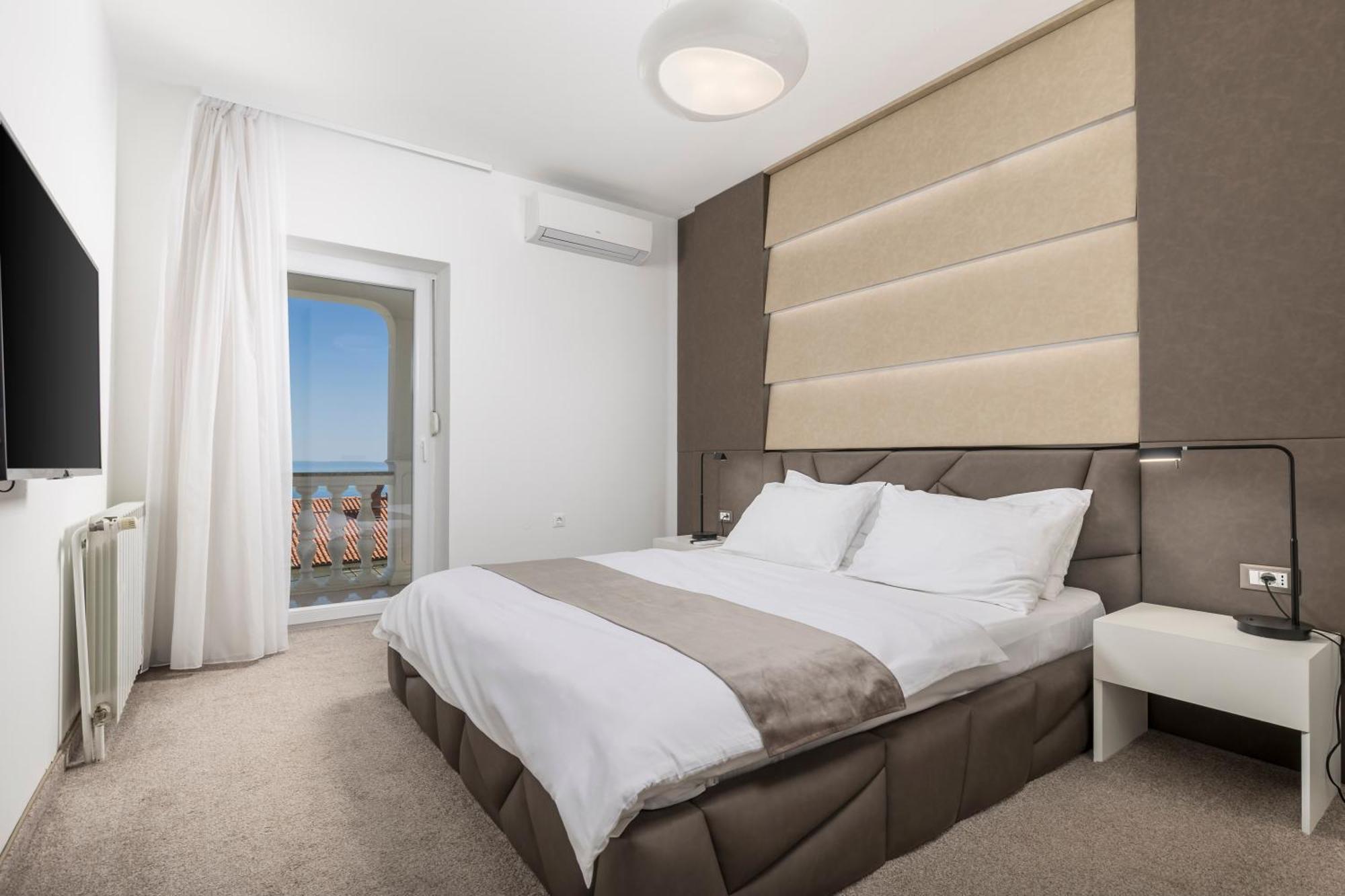 Villa Garden Apartment With Pool Opatija Ngoại thất bức ảnh